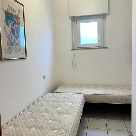 Condominio Cam 78 *